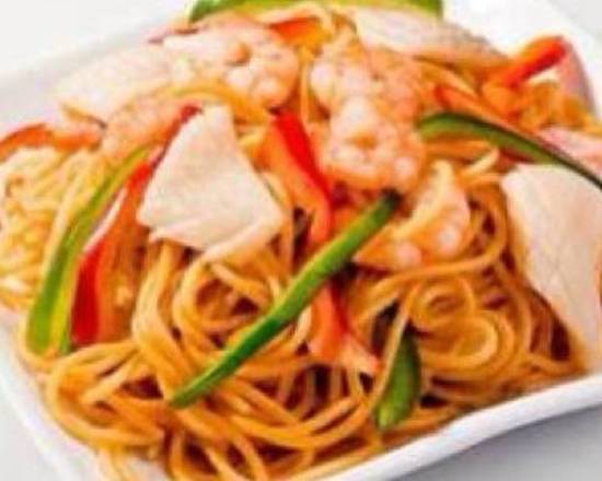 Seafood Fried Noodles 海鲜炒面